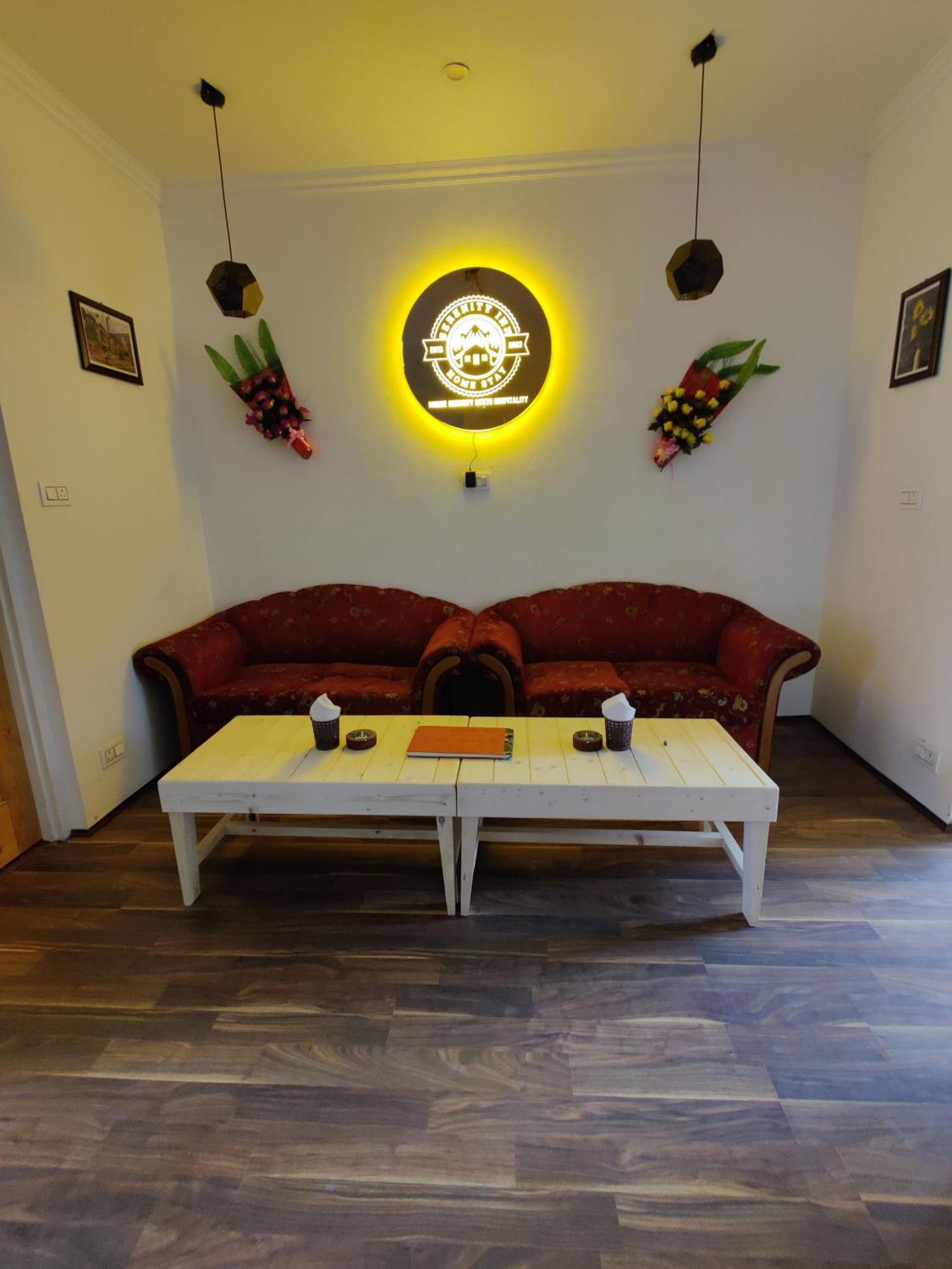 Serenity Inn Home Stay Srīnagar Exterior foto