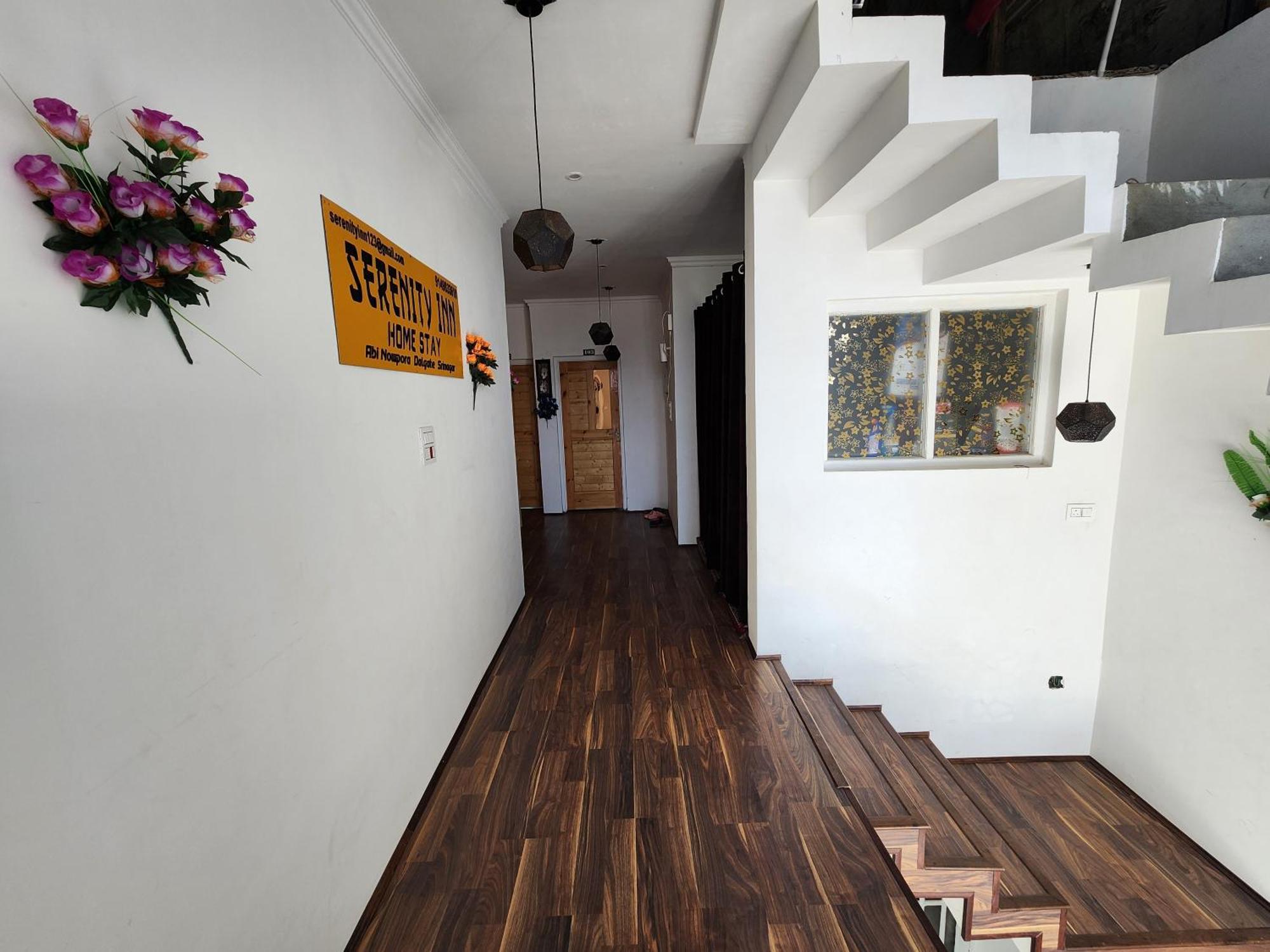 Serenity Inn Home Stay Srīnagar Exterior foto